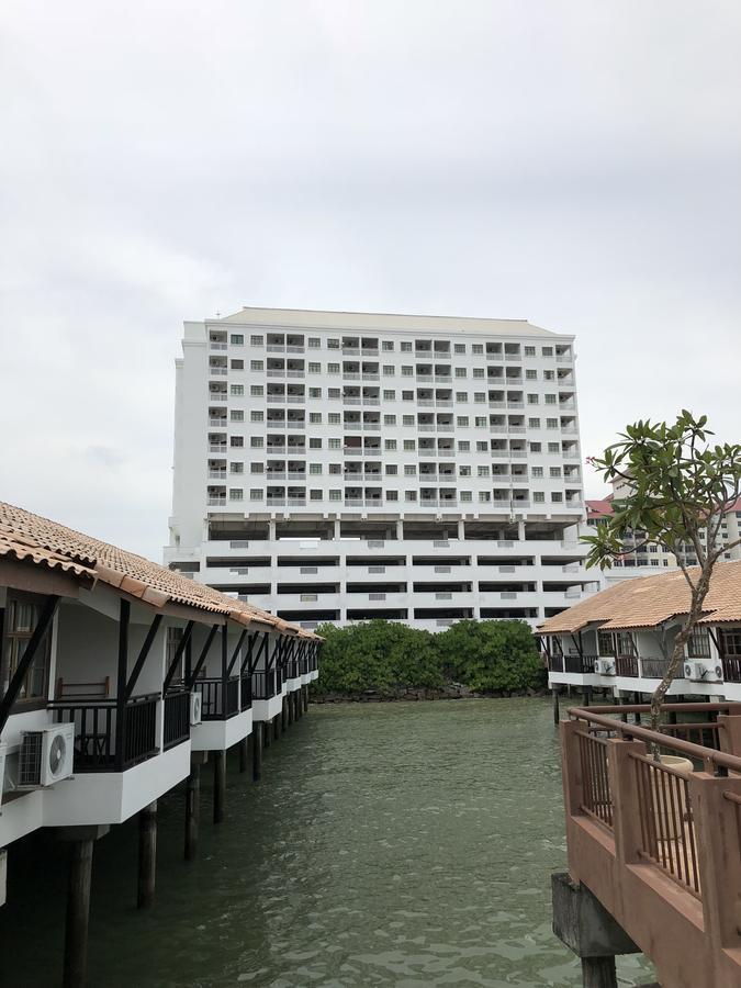 Private Water Chalet Port Dickson Porto Dickson Exterior foto