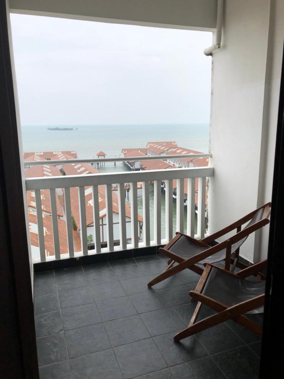 Private Water Chalet Port Dickson Porto Dickson Exterior foto